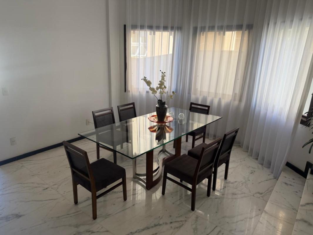 Casa, Jardim Riacho das Pedras, 4 Quartos, 6 Vagas, 1 Suíte