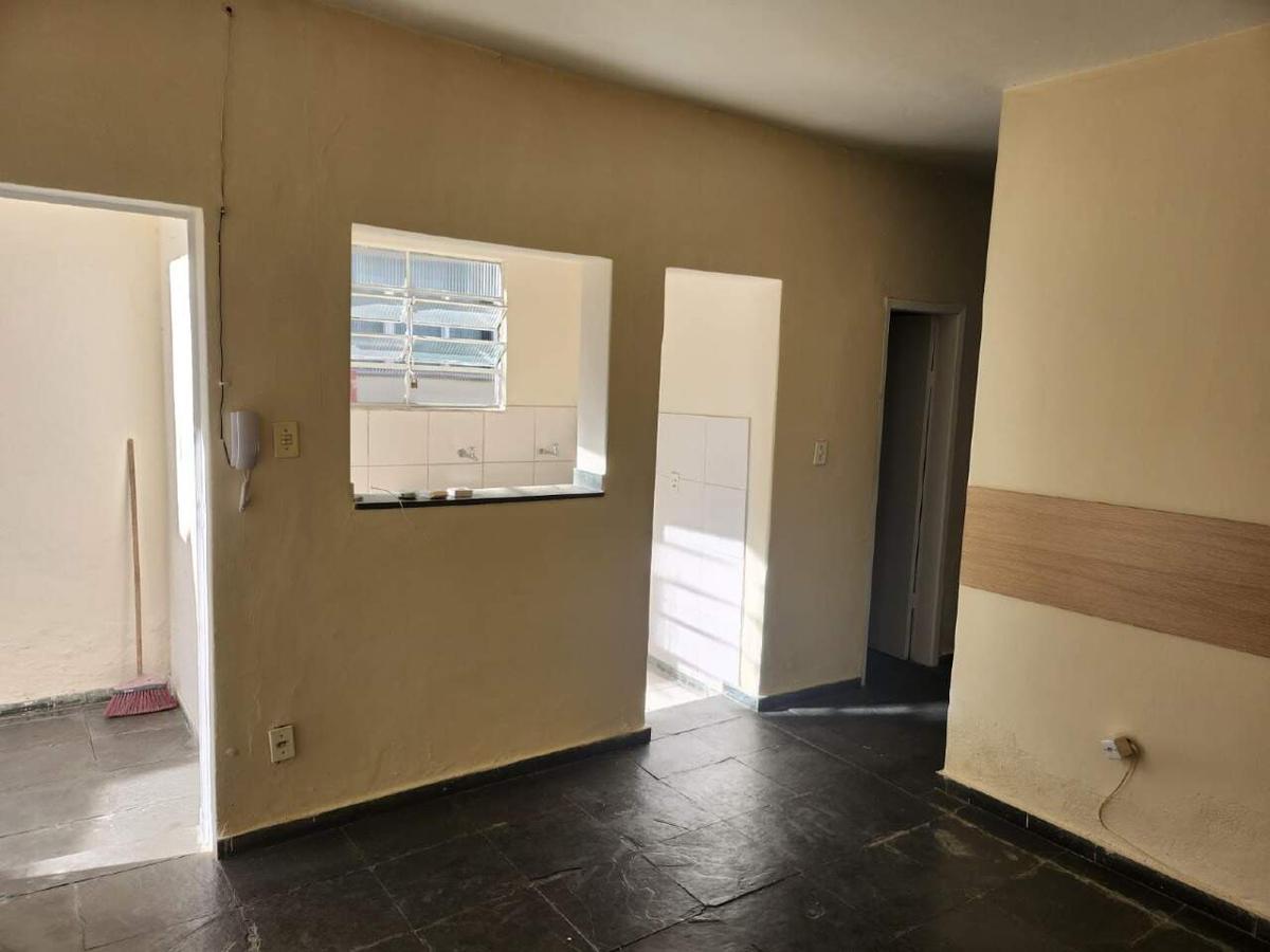 Casa, Santa Cruz, 2 Quartos, 1 Vaga