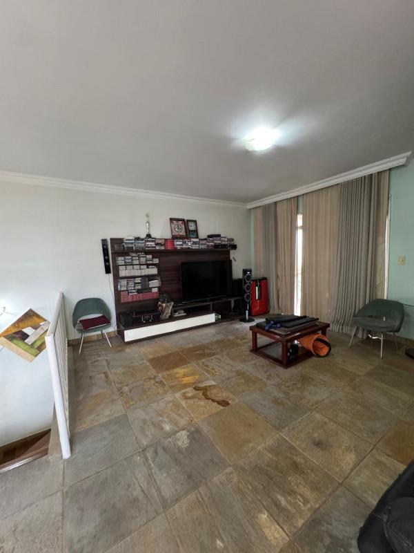 Cobertura, Cachoeirinha, 4 Quartos, 4 Vagas, 1 Suíte
