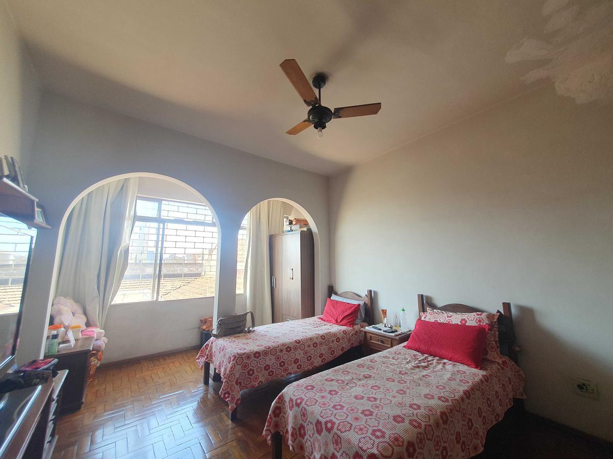 Casa, Barroca, 3 Quartos, 12 Vagas, 1 Suíte