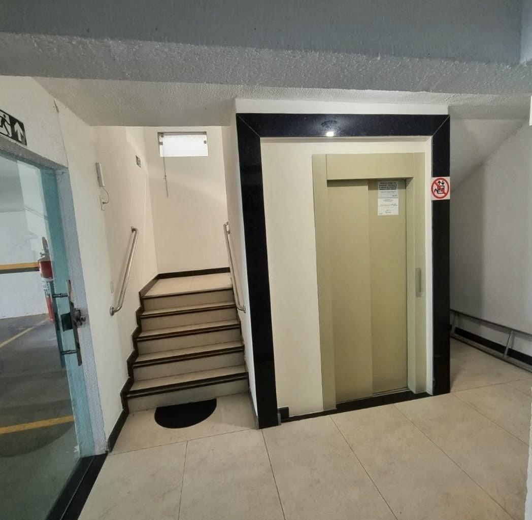 Cobertura, Santa Mônica, 3 Quartos, 2 Vagas, 1 Suíte