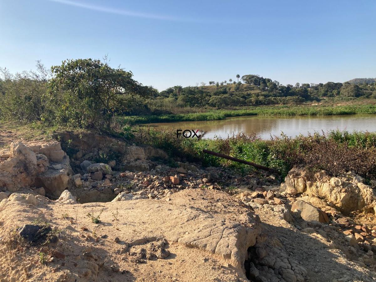 Lote, Centro, 0 Quarto, 0 Vaga