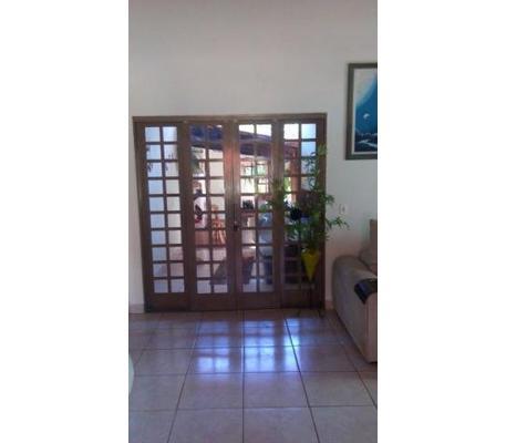 Casa, Ovídio Guerra, 3 Quartos, 3 Vagas, 2 Suítes