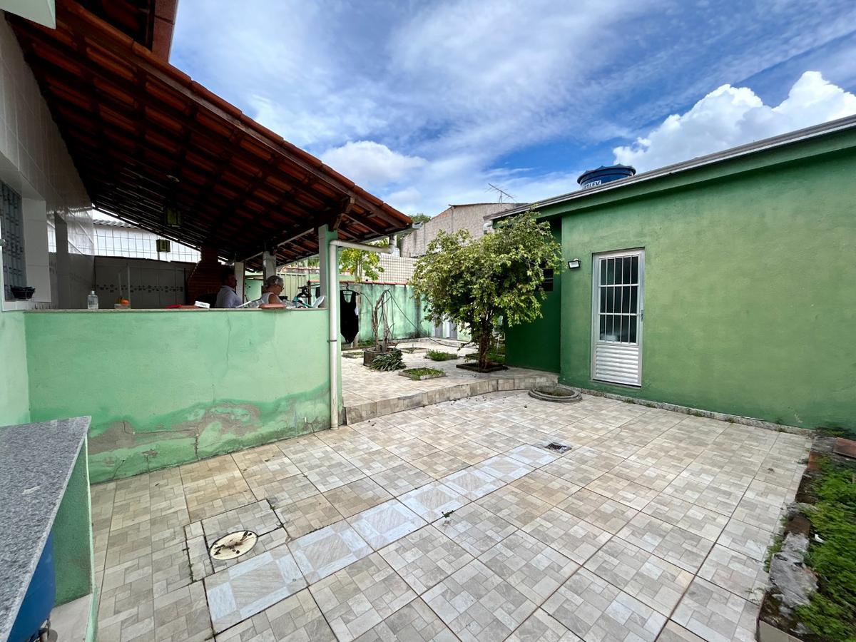 Casa, Liberdade, 3 Quartos, 2 Vagas, 1 Suíte