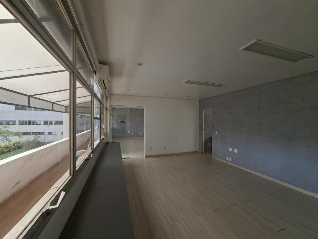 Sala, Savassi, 0 Quarto, 4 Vagas