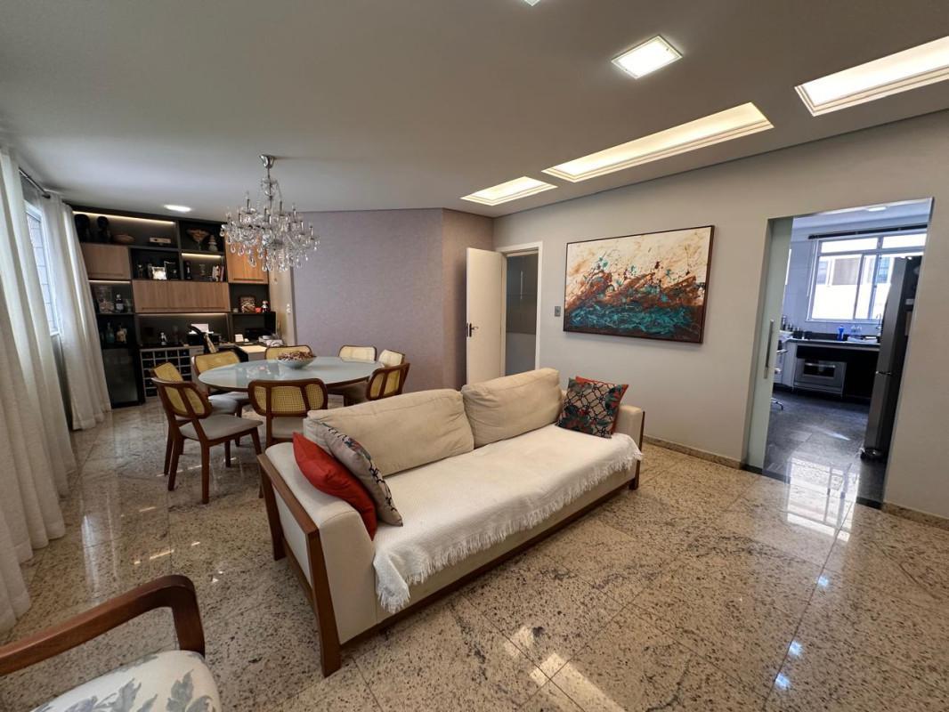 Apartamento, Castelo, 3 Quartos, 2 Vagas, 1 Suíte