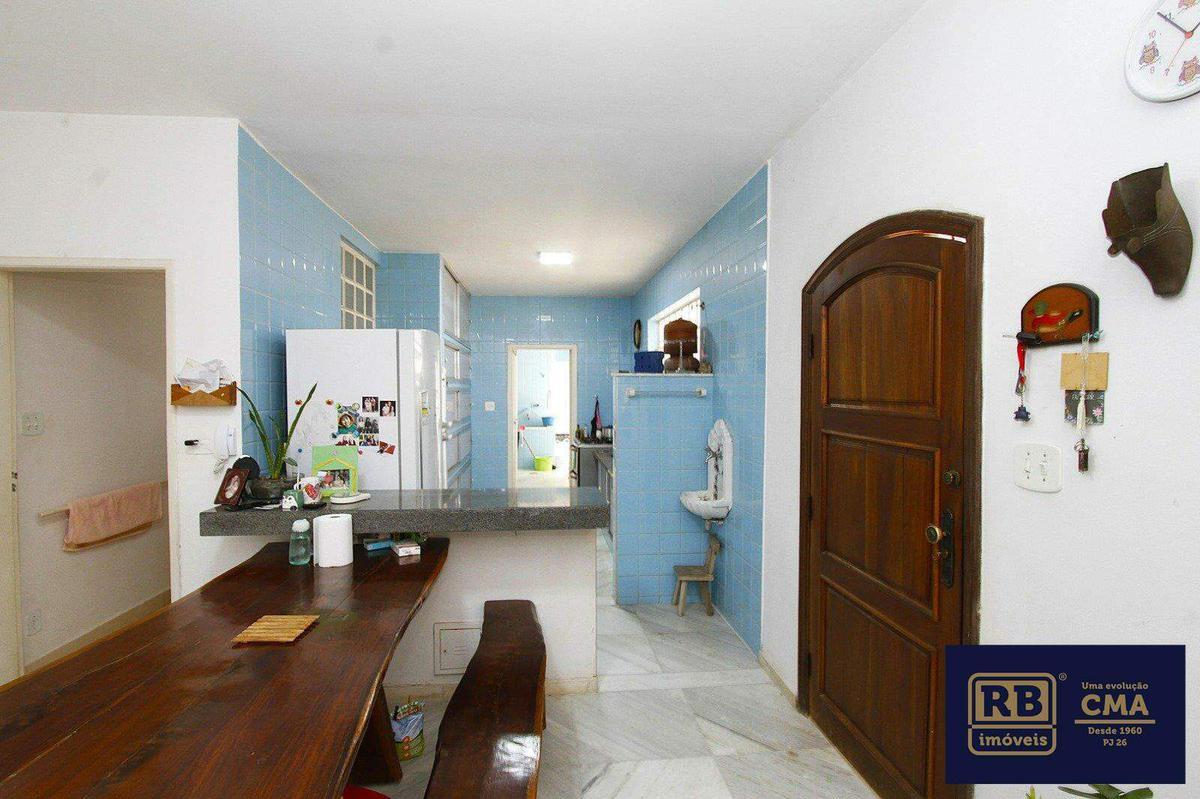Casa, Santo Antônio, 5 Quartos, 4 Vagas, 2 Suítes