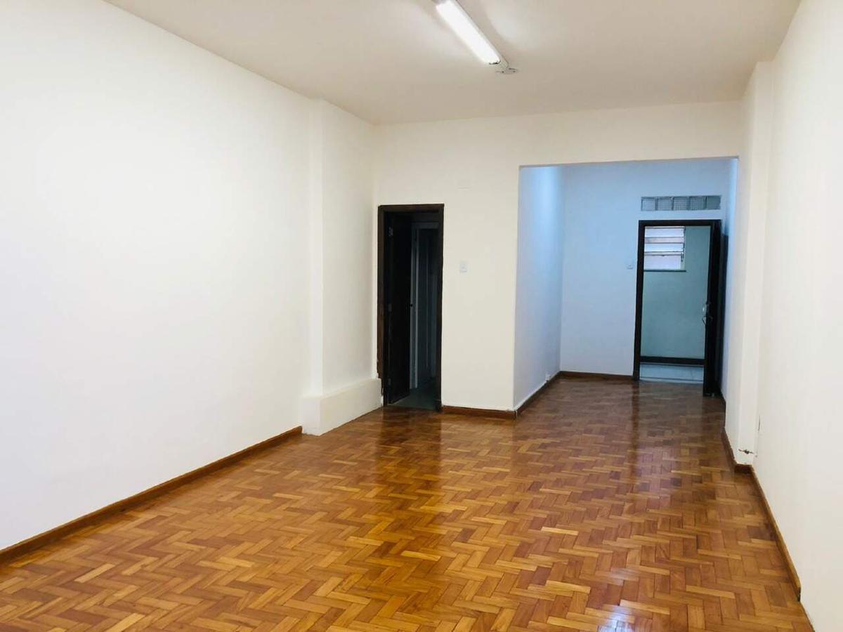 Sala, Centro
