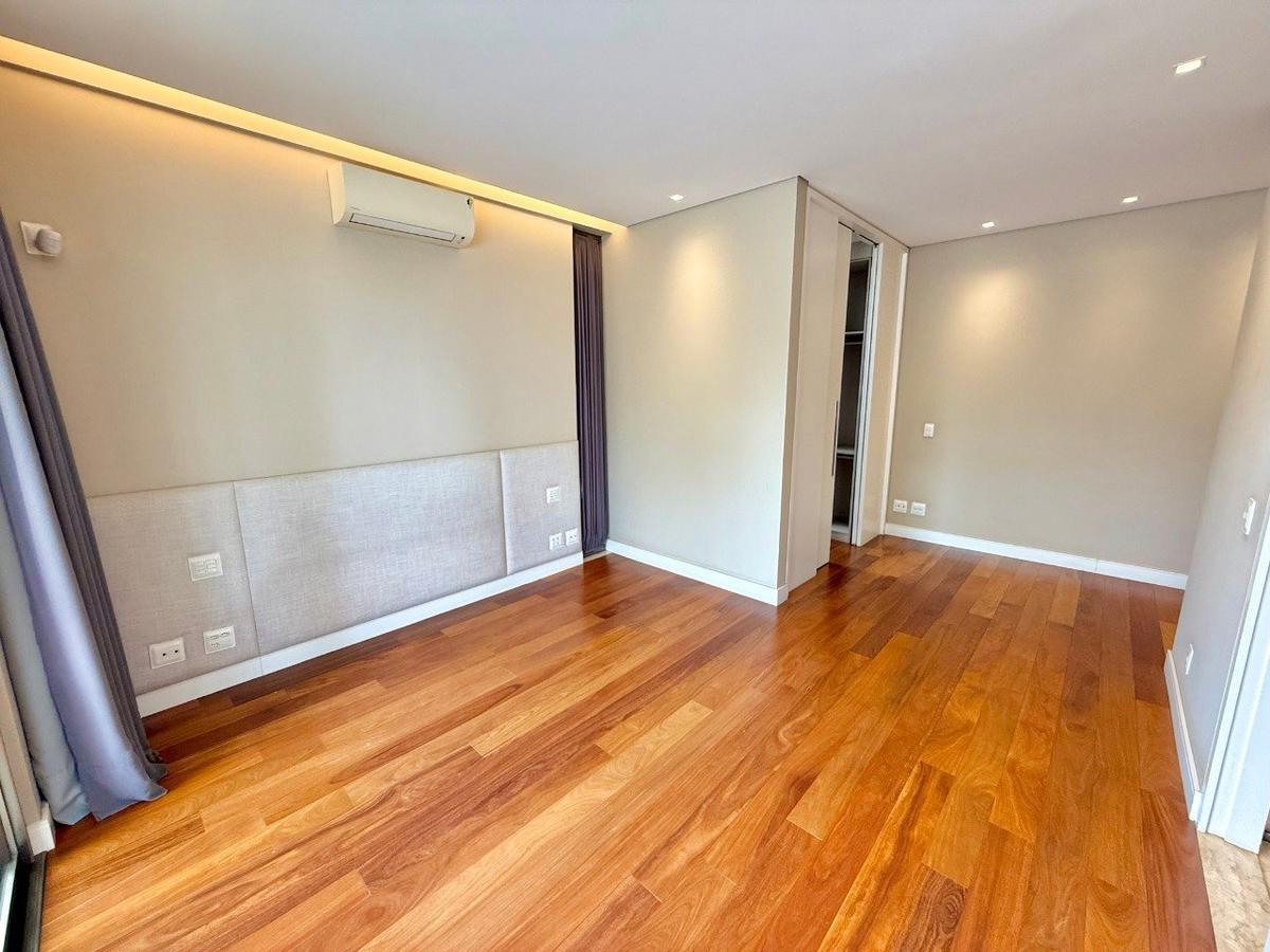 Casa, São Luiz (pampulha), 3 Quartos, 10 Vagas, 3 Suítes