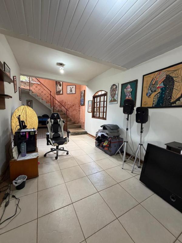 Casa, Betânia, 3 Quartos, 4 Vagas, 2 Suítes