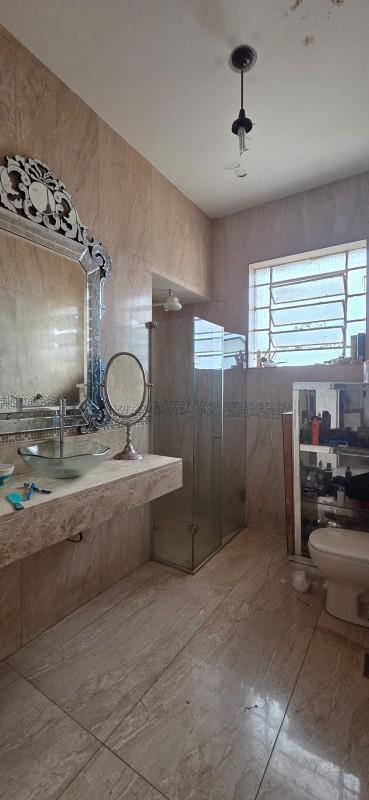 Casa, Floresta, 4 Quartos, 2 Vagas, 1 Suíte