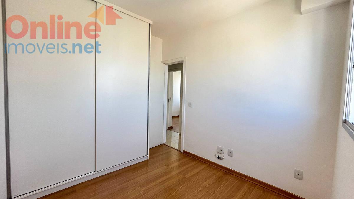Apartamento, Estoril, 3 Quartos, 0 Vaga, 1 Suíte