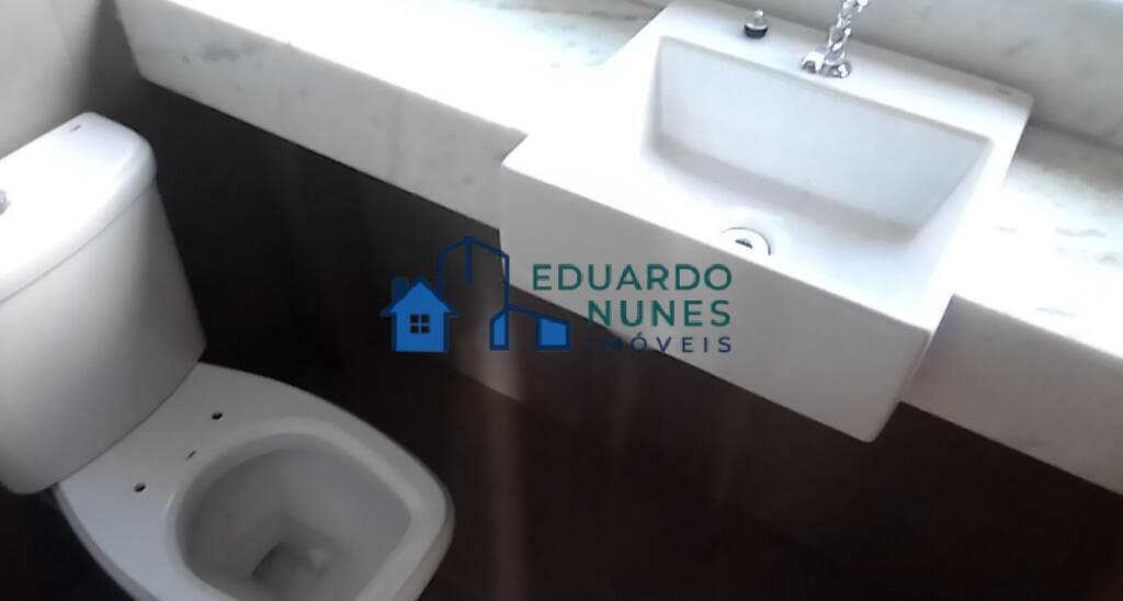 Apartamento, Funcionários, 2 Quartos, 2 Vagas, 2 Suítes