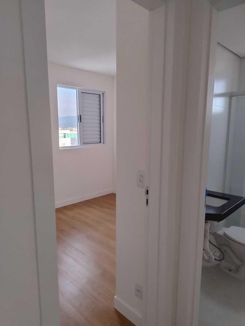 Apartamento, Sagrada Família, 3 Quartos, 2 Vagas, 1 Suíte