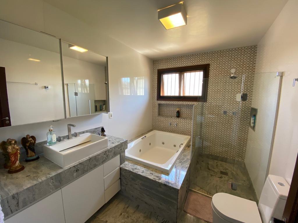 Casa, São Luiz (pampulha), 4 Quartos, 7 Vagas, 2 Suítes