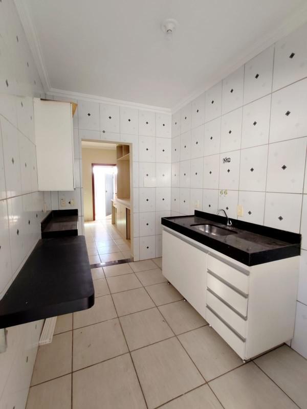 Casa, Dom Pedro I, 3 Quartos, 1 Vaga