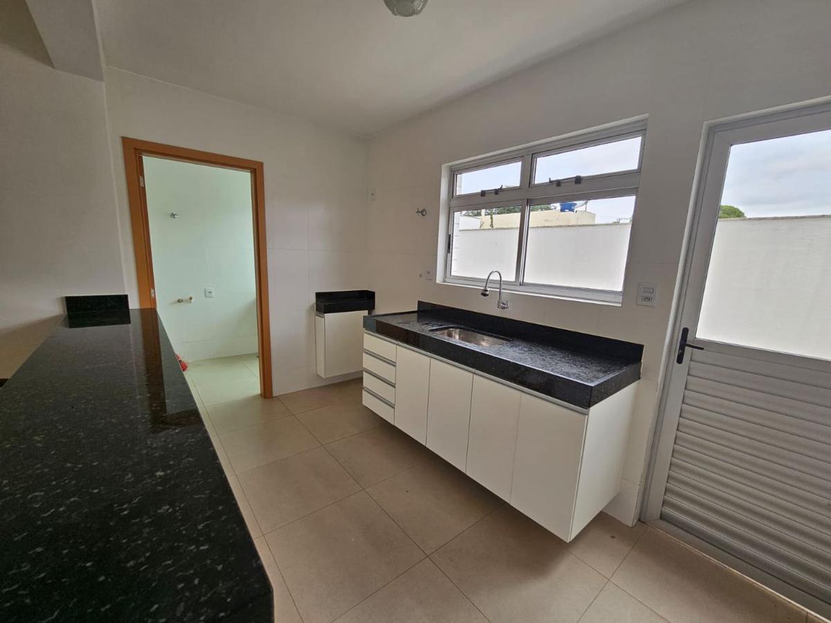 Apartamento, Jardim América, 3 Quartos, 2 Vagas, 1 Suíte