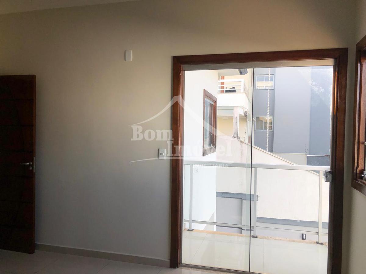 Casa, Centro, 2 Quartos, 2 Vagas, 1 Suíte