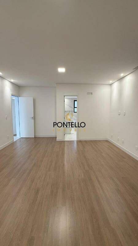 Casa, Alphaville, 3 Quartos, 2 Vagas, 3 Suítes