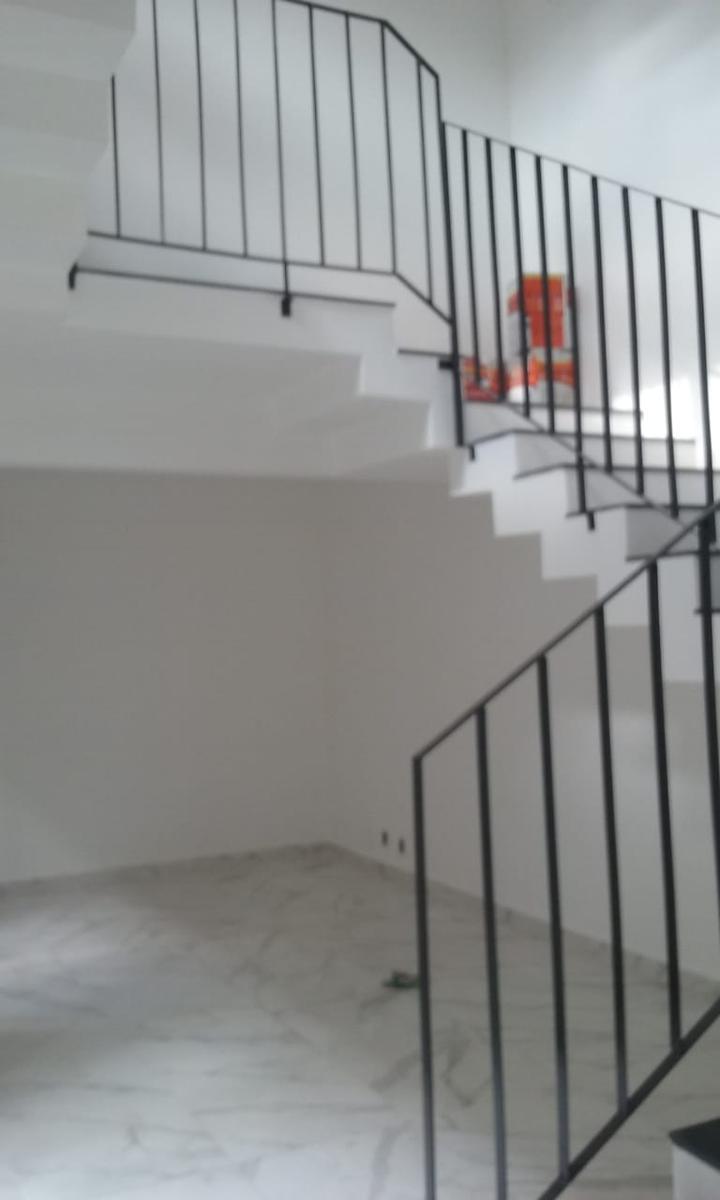 Casa, Álvaro Camargos, 3 Quartos, 2 Vagas, 1 Suíte
