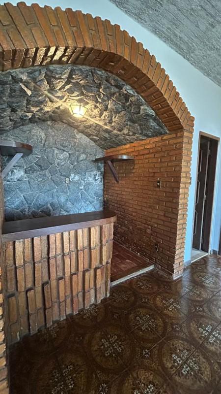 Casa Comercial, São Lucas, 5 Quartos, 4 Vagas, 1 Suíte