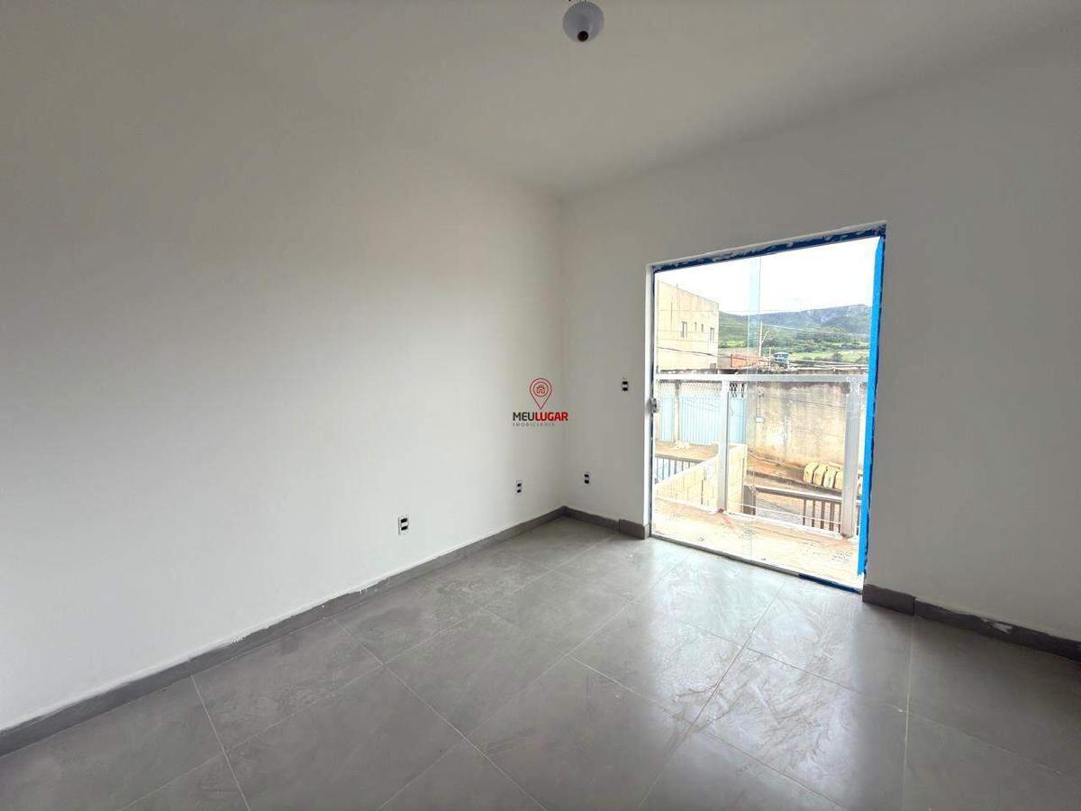 Casa, Novo Barreirinho, 2 Quartos, 1 Vaga