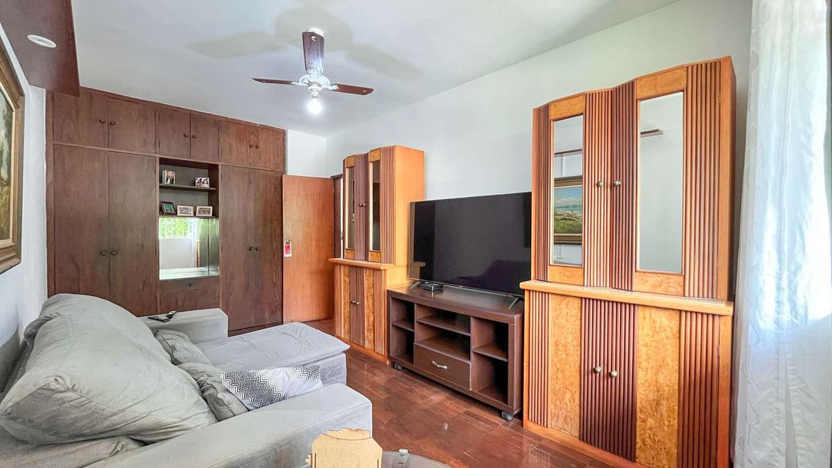 Casa, Serra, 4 Quartos, 2 Vagas, 2 Suítes