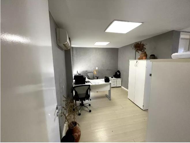 Casa, Comiteco, 8 Quartos, 0 Vaga