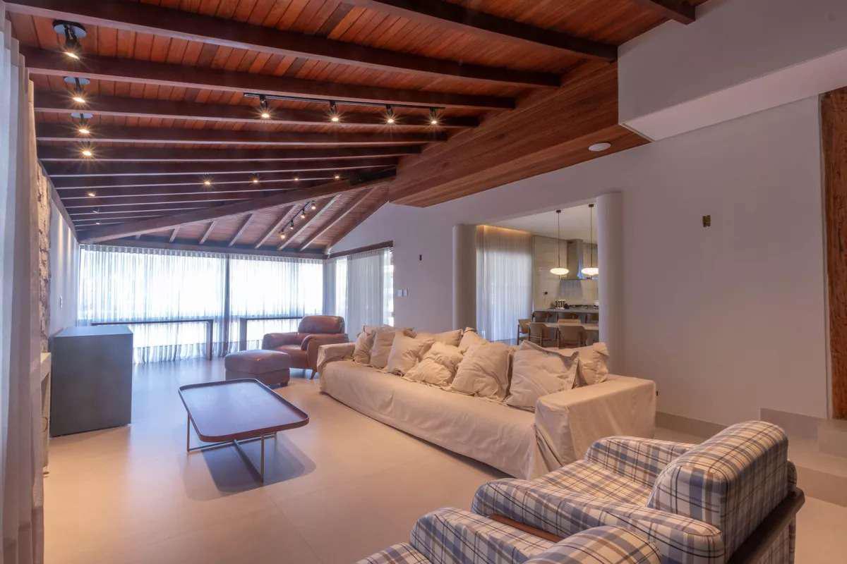 Casa, São Bento, 5 Quartos, 6 Vagas, 2 Suítes