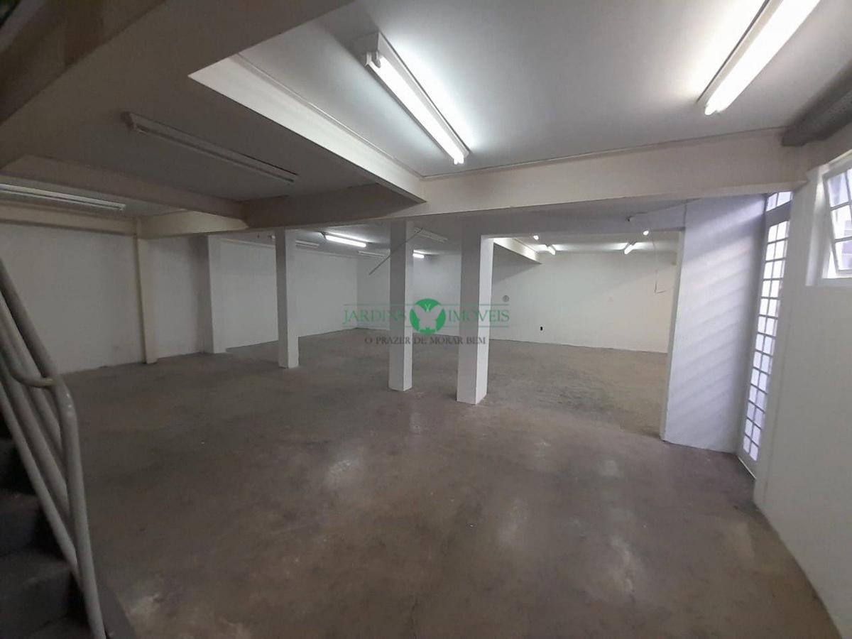 Galpão, Floresta, 0 Quarto, 2 Vagas