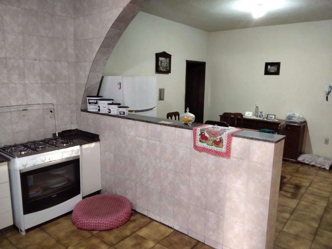 Casa, Amazonas, 3 Quartos, 2 Vagas, 1 Suíte