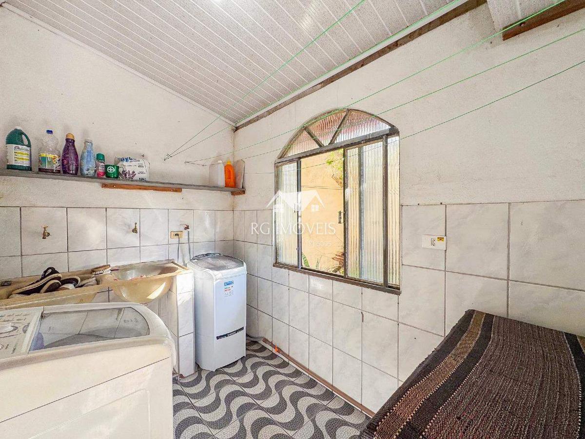 Casa, Itaipu, 5 Quartos, 4 Vagas, 1 Suíte