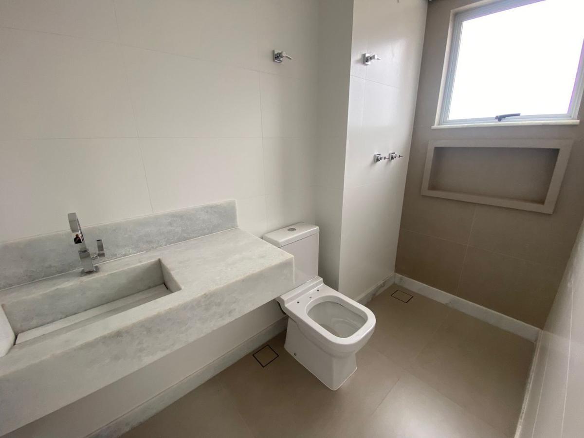 Apartamento, Jaraguá, 4 Quartos, 4 Vagas, 2 Suítes