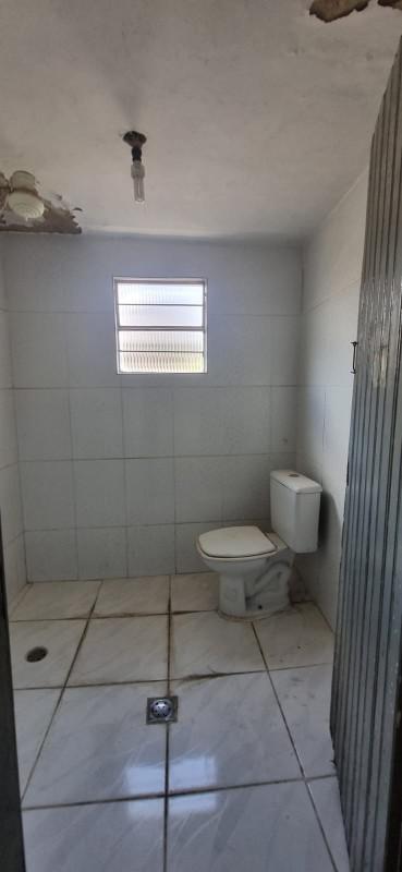 Casa, Sagrada Família, 5 Quartos, 0 Vaga, 1 Suíte