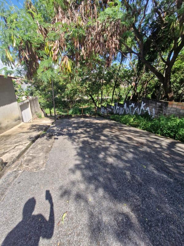 Casa, Vila Cristina, 2 Quartos, 1 Vaga, 1 Suíte