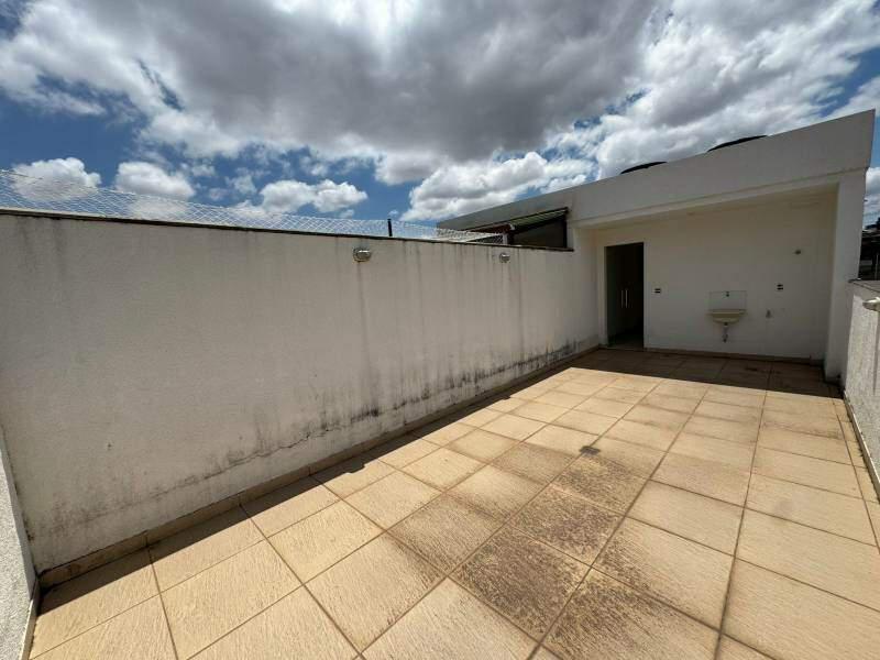 Cobertura, Concórdia, 2 Quartos, 2 Vagas, 1 Suíte