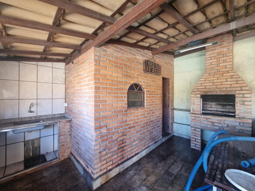 Casa, Amazonas, 2 Quartos, 5 Vagas, 1 Suíte