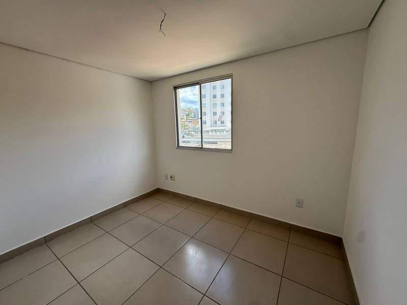 Cobertura, Concórdia, 2 Quartos, 2 Vagas, 1 Suíte