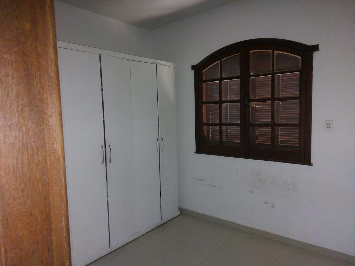 Casa, Concórdia, 3 Quartos, 4 Vagas, 1 Suíte