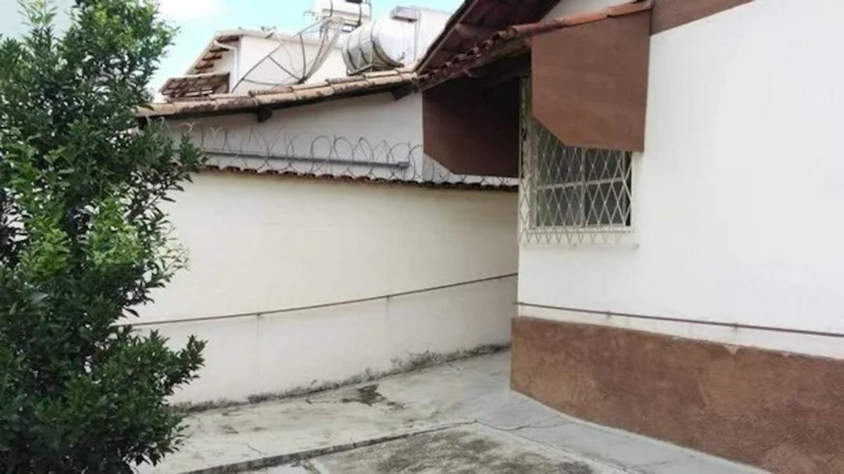 Casa Comercial, Alípio de Melo, 3 Quartos, 1 Vaga