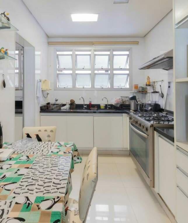 Apartamento, Lourdes, 4 Quartos, 3 Vagas, 3 Suítes