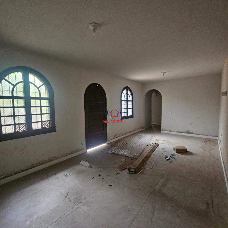 Casa, Ouro Preto, 4 Quartos, 2 Vagas, 1 Suíte