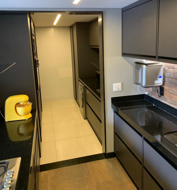 Apartamento, Sagrada Família, 2 Quartos, 2 Vagas, 2 Suítes
