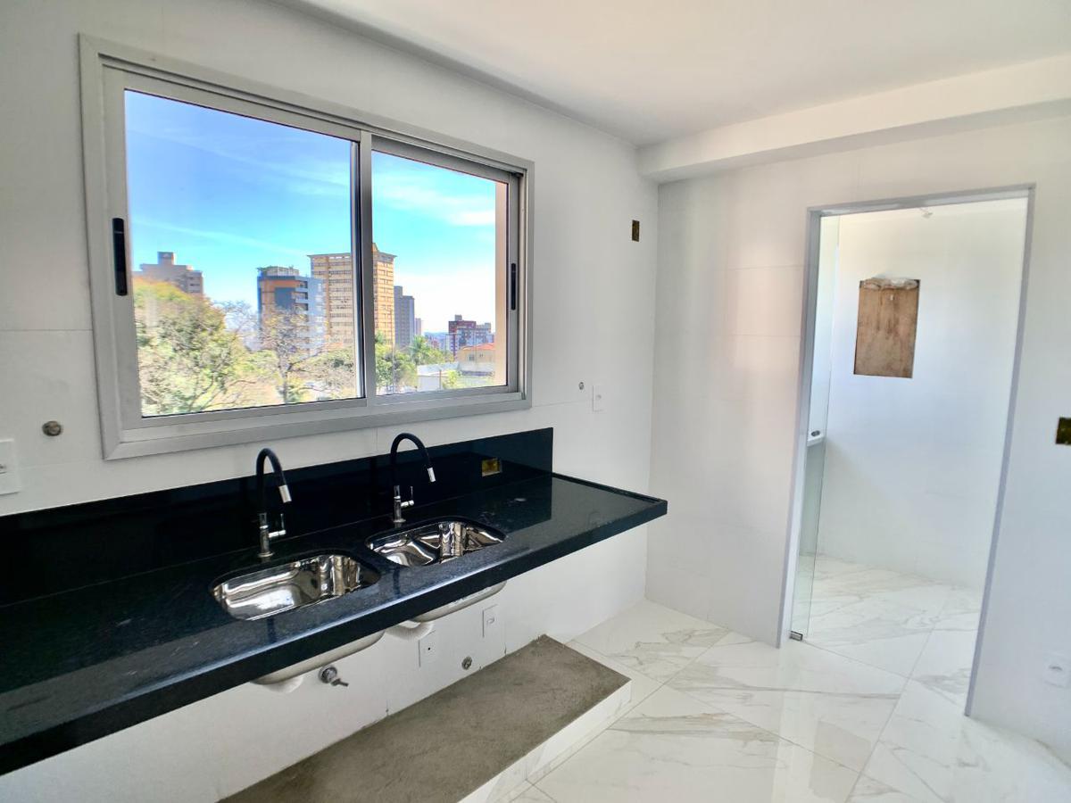 Cobertura, Serra, 4 Quartos, 3 Vagas, 3 Suítes