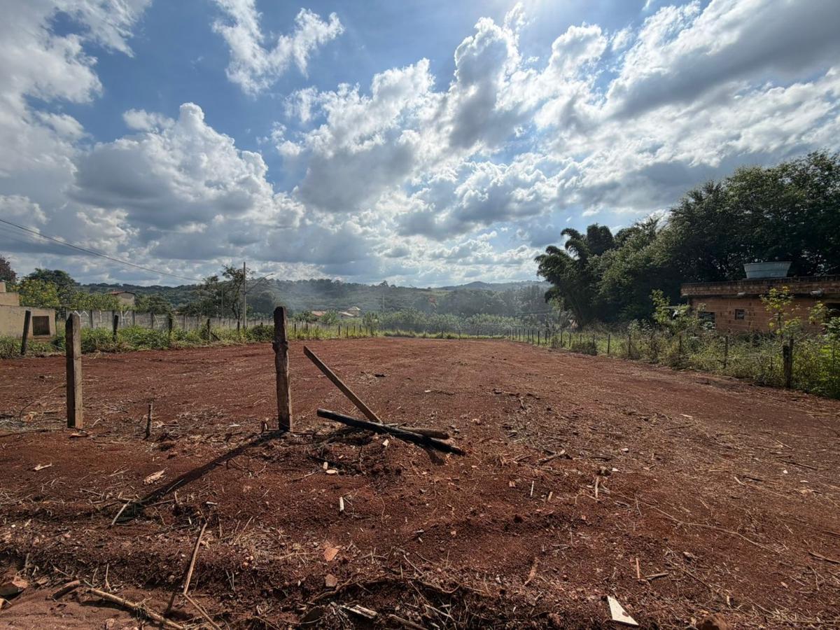 Lote, Planalto, 0 Quarto, 0 Vaga