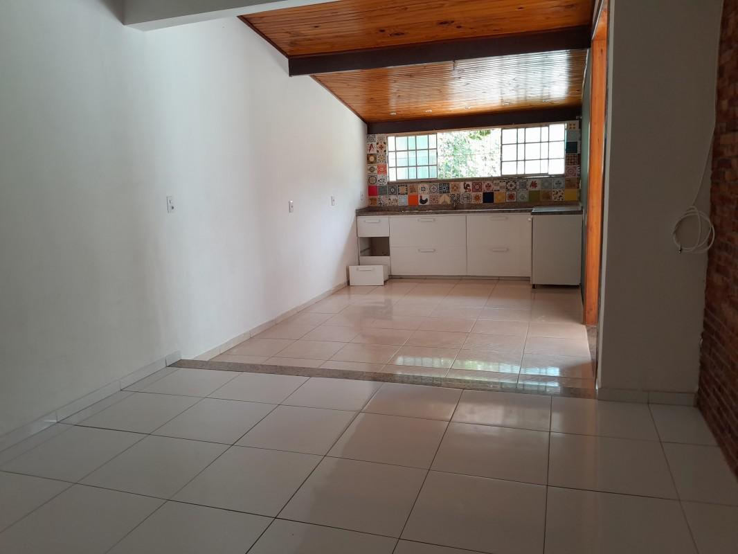 Casa Comercial, Floramar, 2 Quartos, 10 Vagas