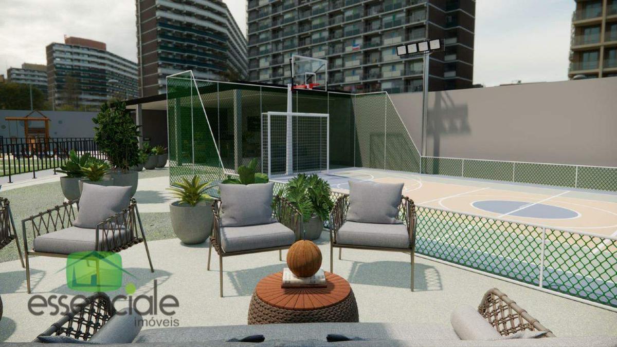 Cobertura, Centro, 2 Quartos, 2 Vagas, 1 Suíte