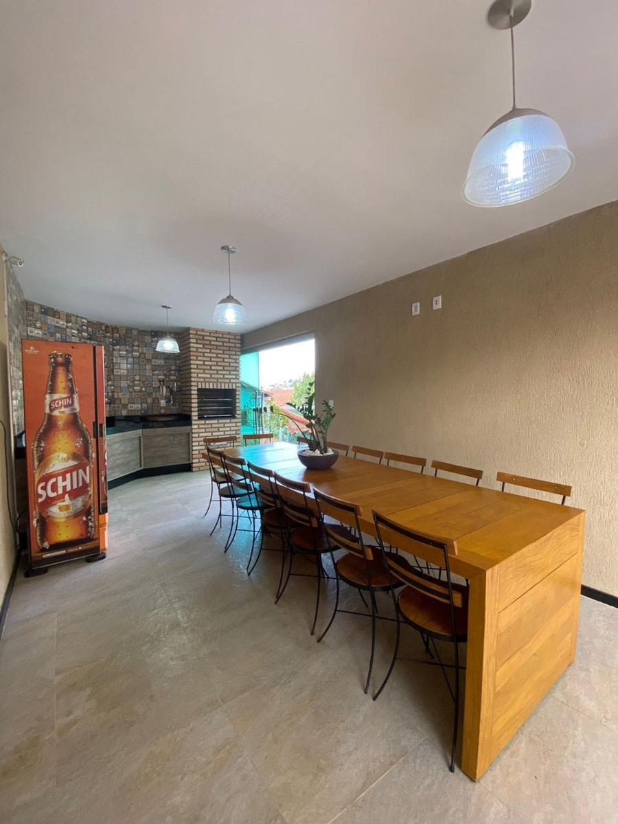 Casa, Novo Glória, 4 Quartos, 5 Vagas, 1 Suíte