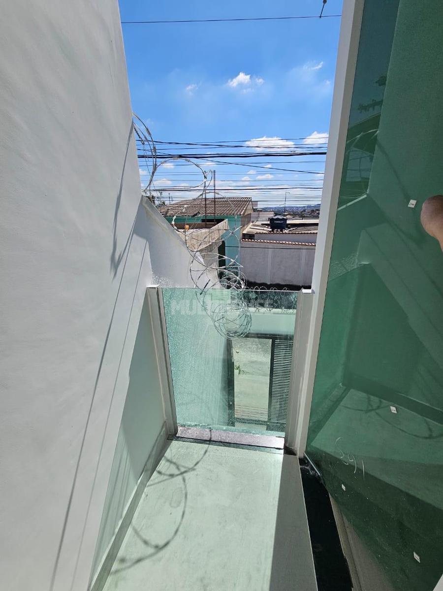 Casa, Jardim Leblon, 2 Quartos, 1 Vaga, 1 Suíte