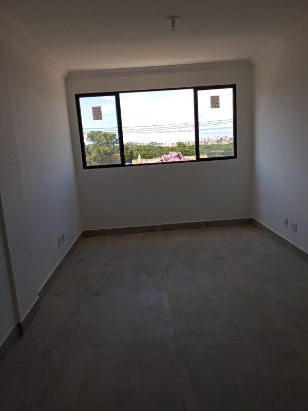Apartamento, Sagrada Família, 3 Quartos, 2 Vagas, 1 Suíte